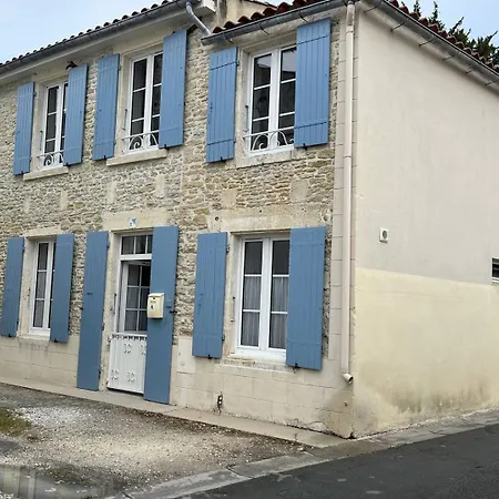 4 Pieces Oleron 6 Couchages Georges D'oleron Sgo000-607 Villa *